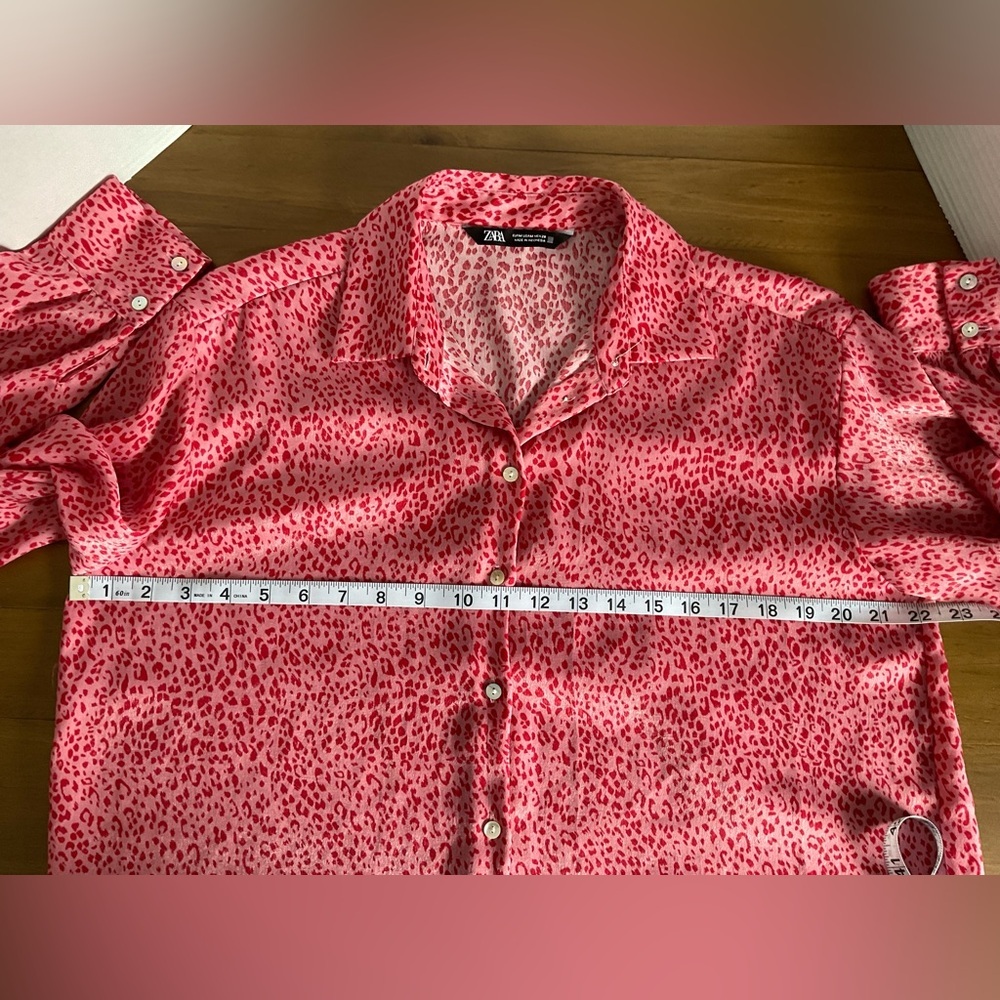 Zara Pink and Red Blouse with Relaxed Fit - Picture 4 of 6